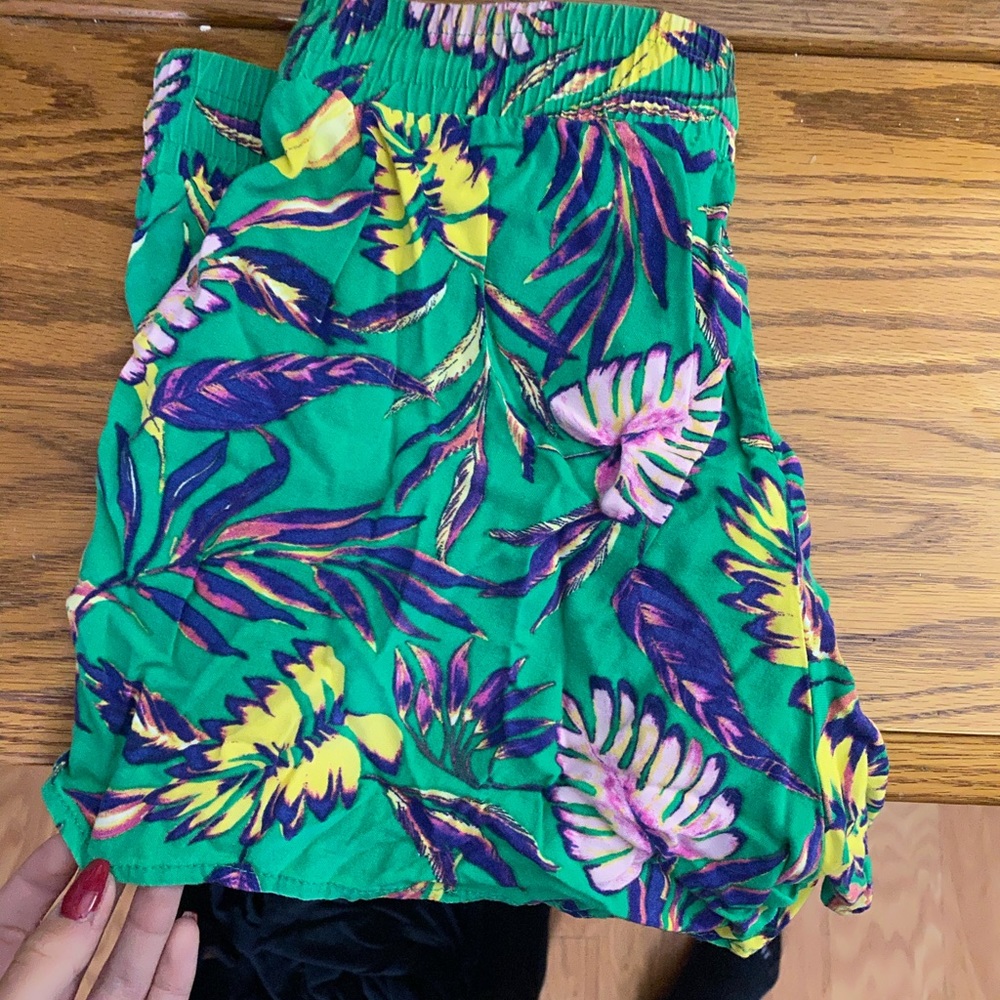 Patterned shorts - Picture 4 of 5